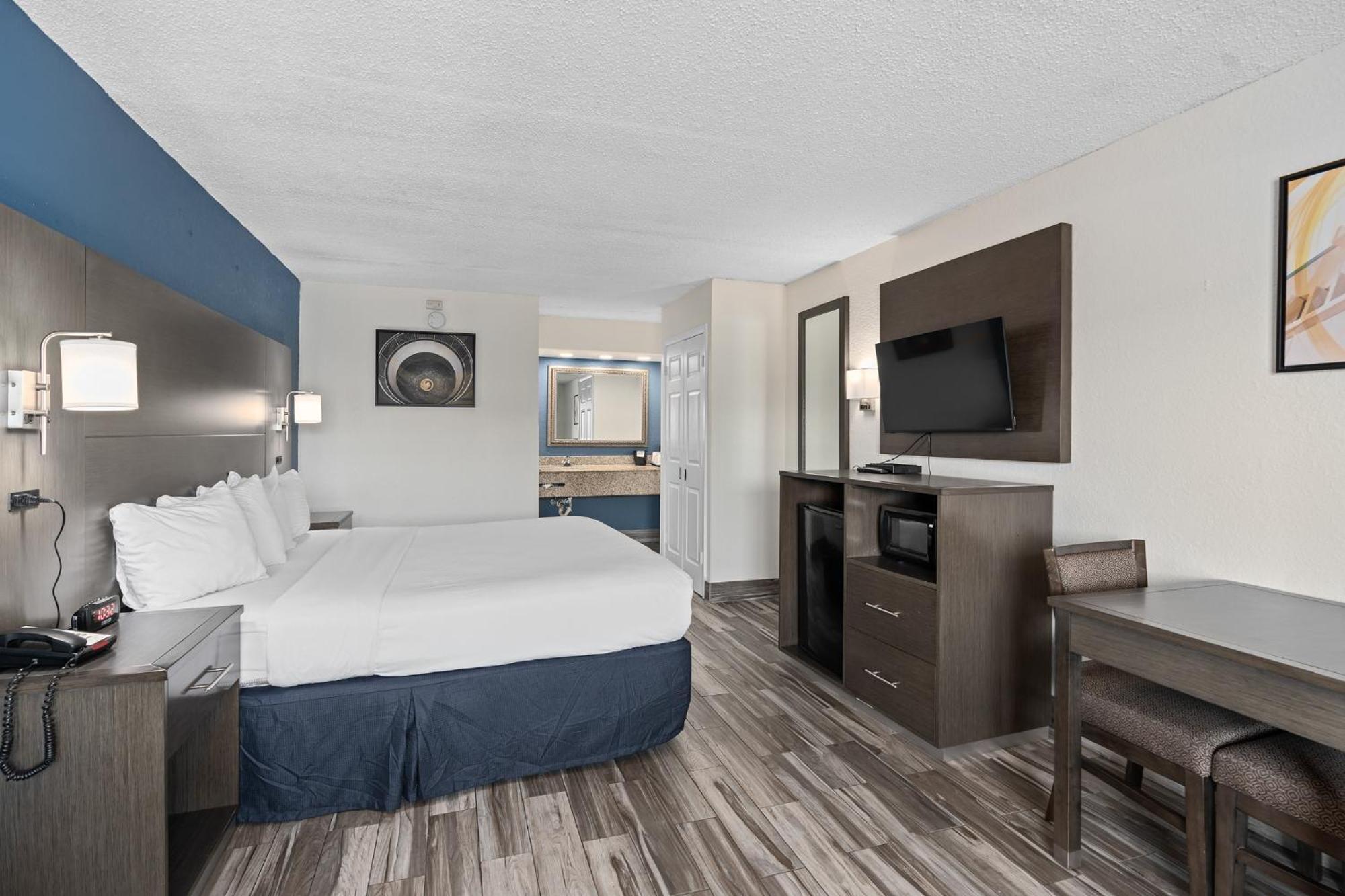 Hotel Baymont By Wyndham Orlando East Alafaya Esterno foto