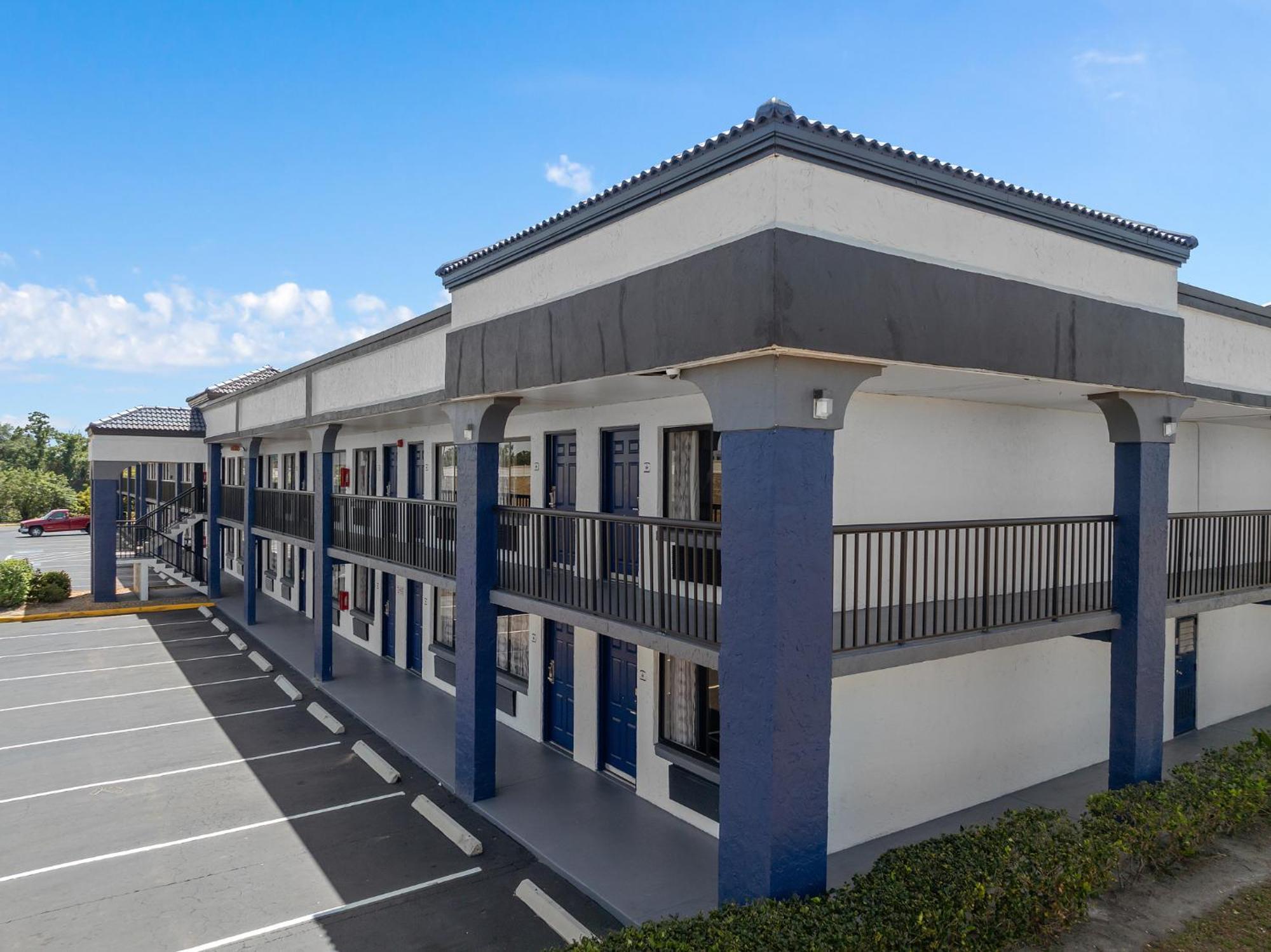 Hotel Baymont By Wyndham Orlando East Alafaya Esterno foto