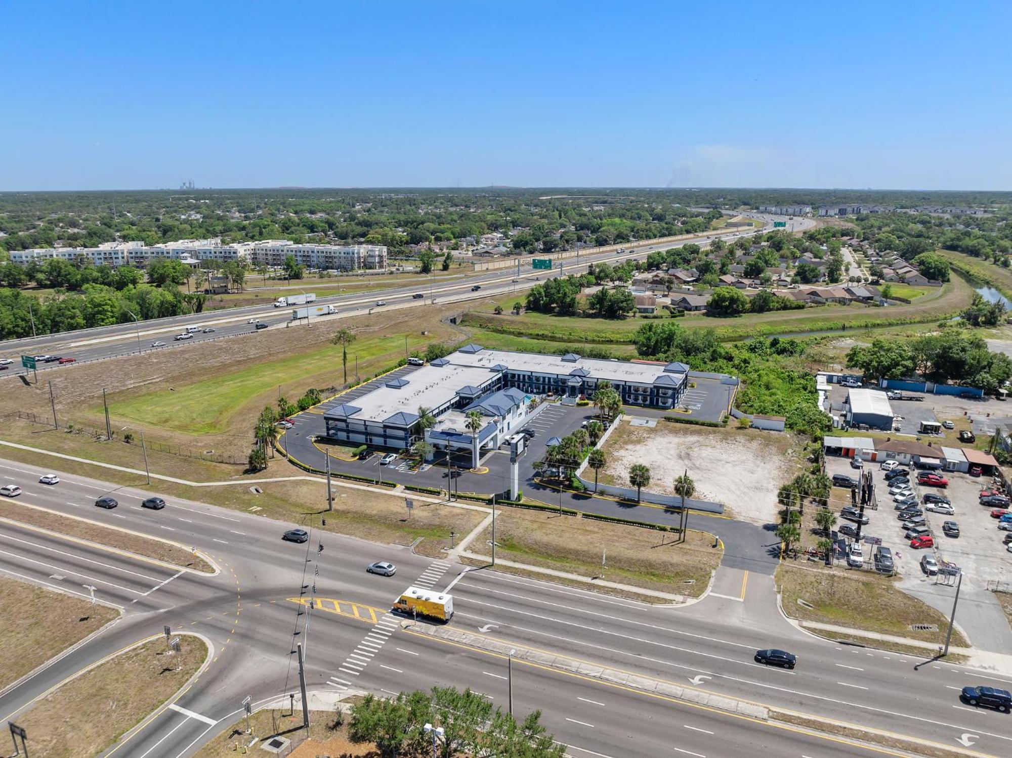 Hotel Baymont By Wyndham Orlando East Alafaya Esterno foto